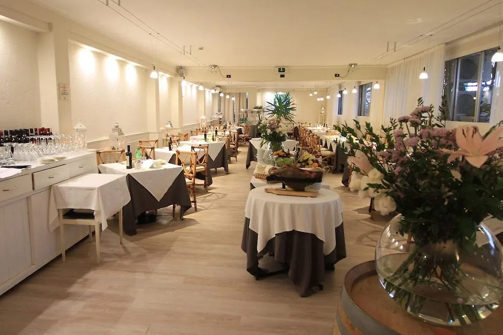 Raffaelli Park Hotel Forte dei Marmi 4*,  Italy