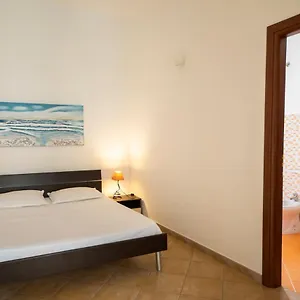 https://charming-apartment-in-cefal-center-1.sicilyhotelsitaly.net
